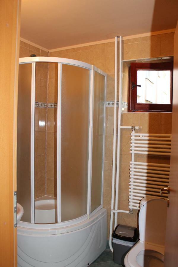 Rooms Cristian Deva Luaran gambar